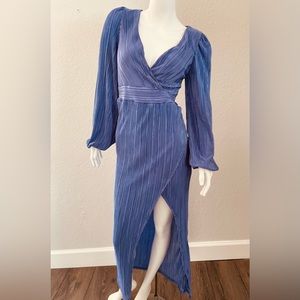 Beautiful ballon sleeve dress size M